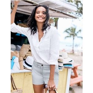 Boden Chino Shorts Sage Green 4